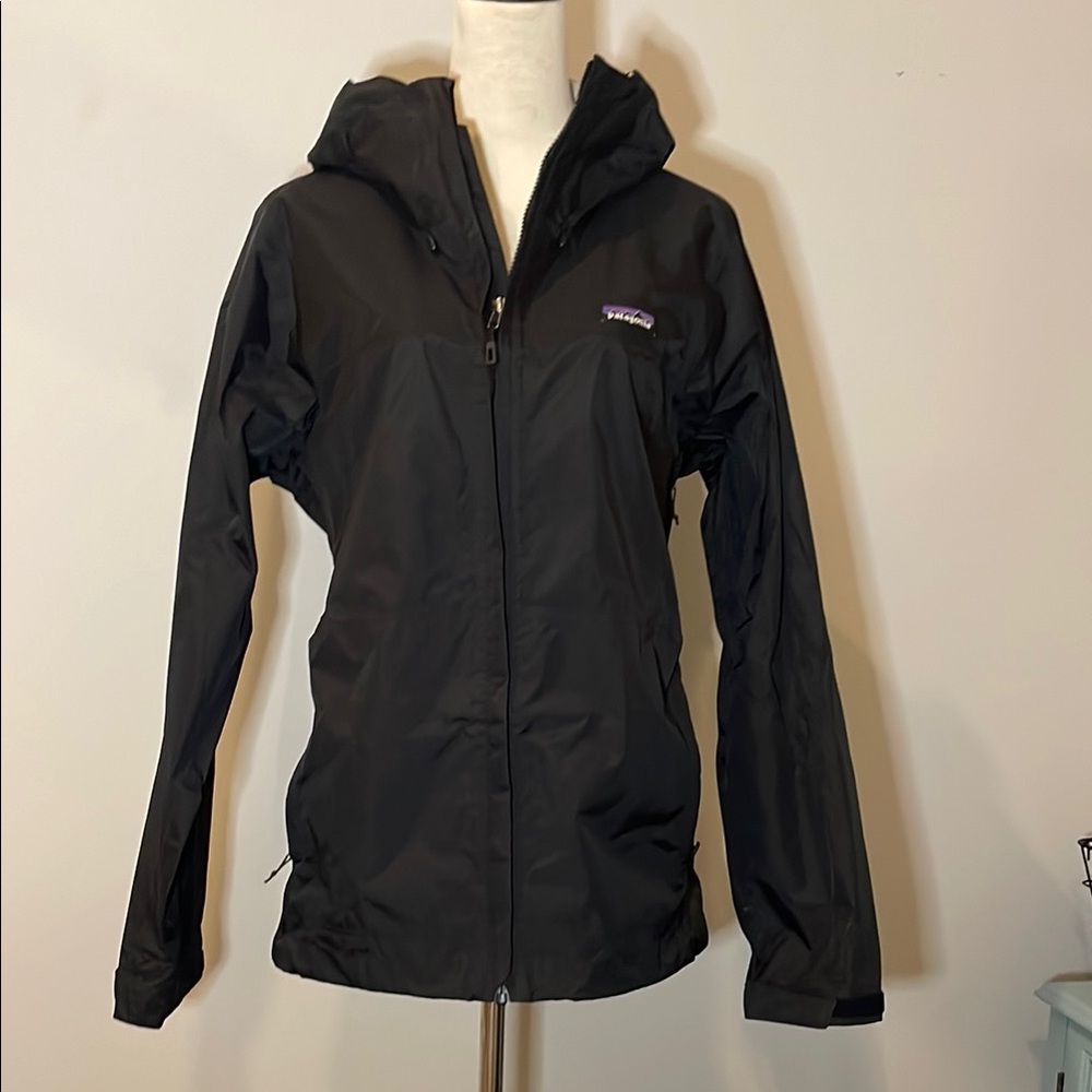 Patagonia Women's Black Hooded Rain Jacket
